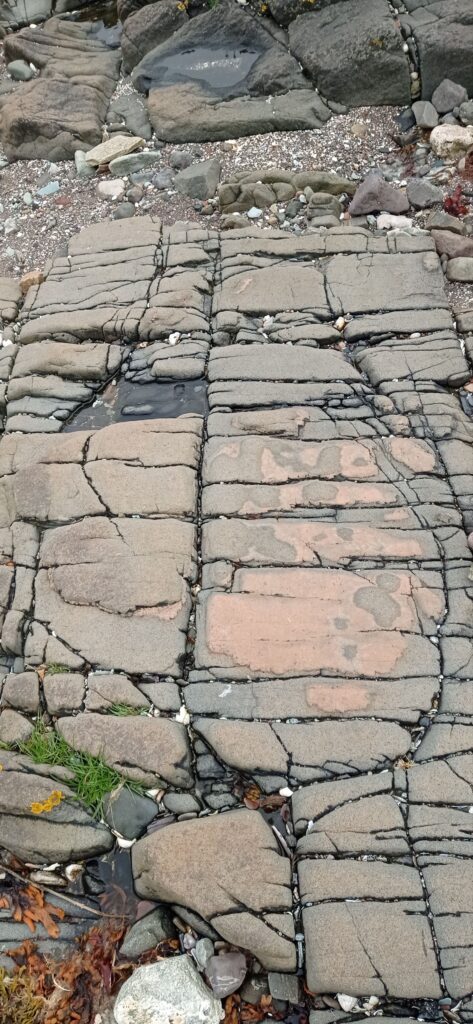 shore stones wall